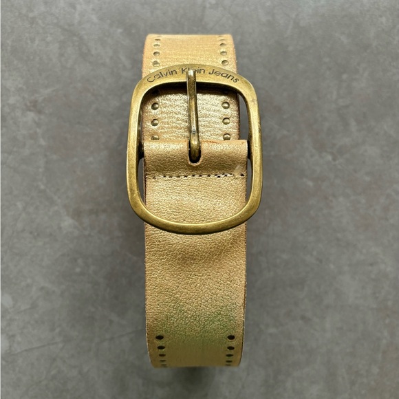 Calvin Klein Women’s Genuine Leather Gold Distressed Belt Adjustable up to 37” - Picture 2 of 12